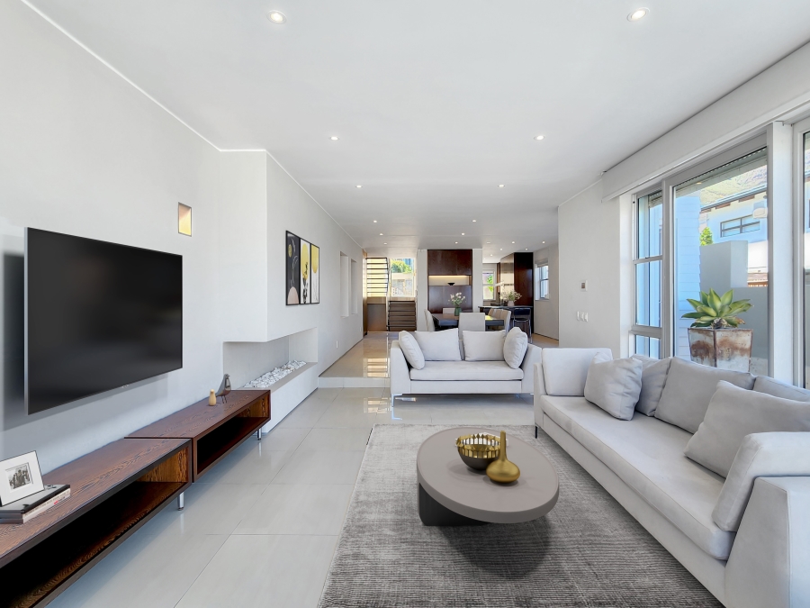 3 Bedroom Property for Sale in Bakoven Western Cape